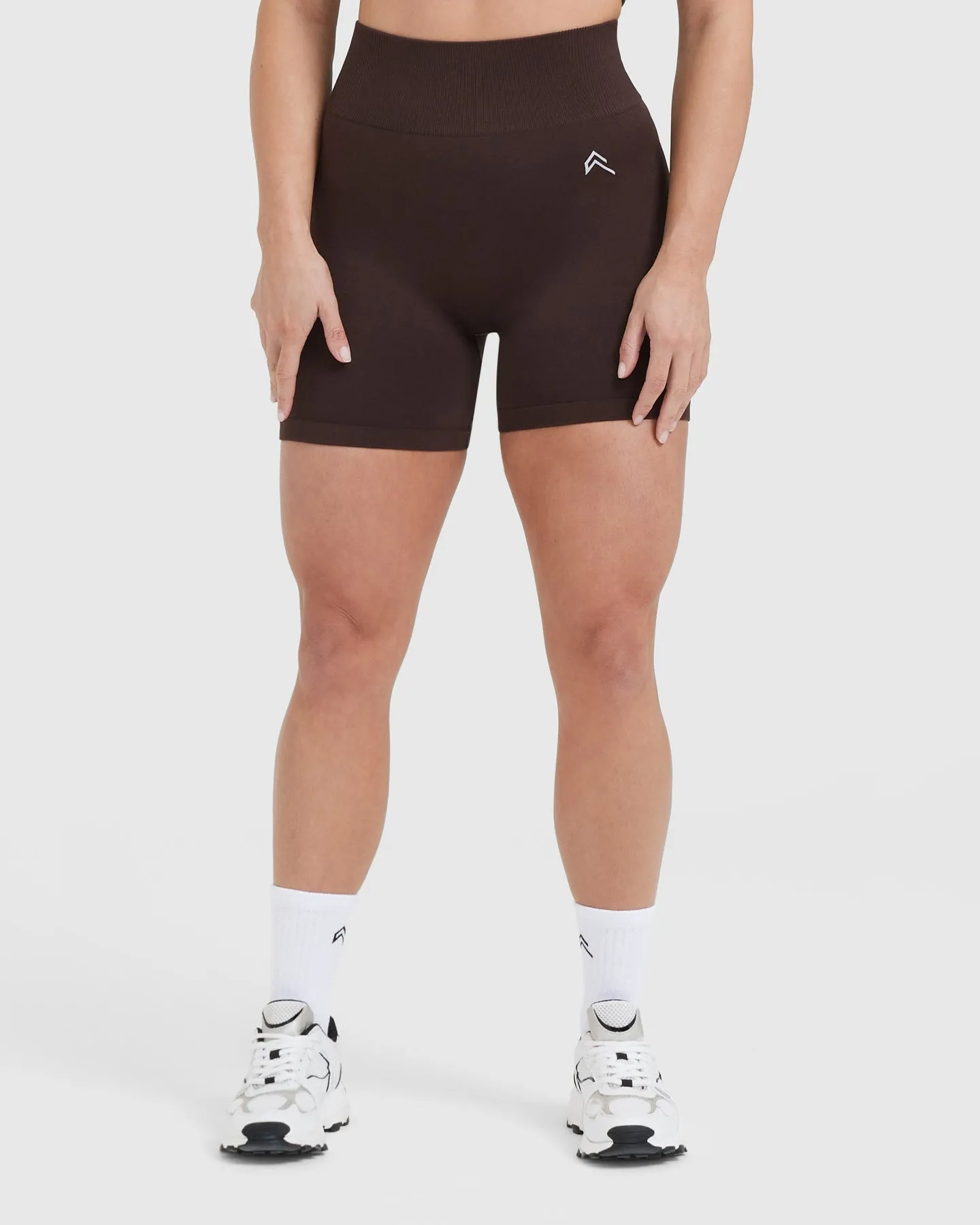 Classic Seamless 2.0 Mid Shorts | 70% Cocoa Marl