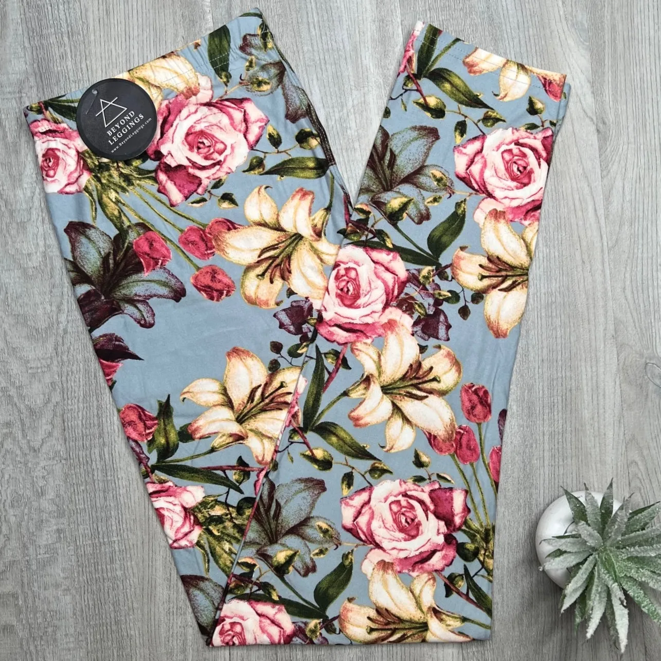 Lilly Tulip Rose Soft Leggings