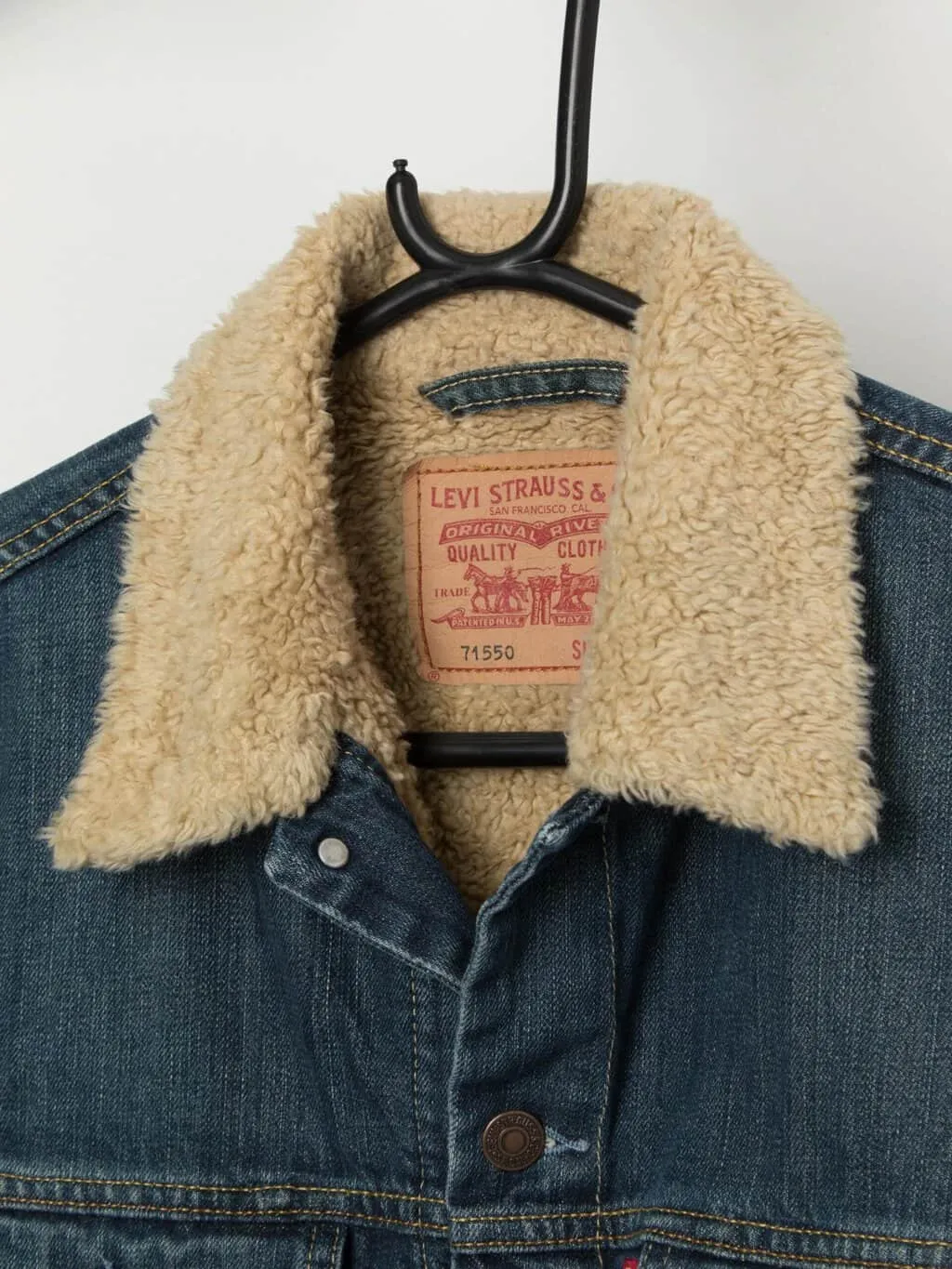 Men’s vintage Levis 71550 sherpa denim jacket – Small / Medium