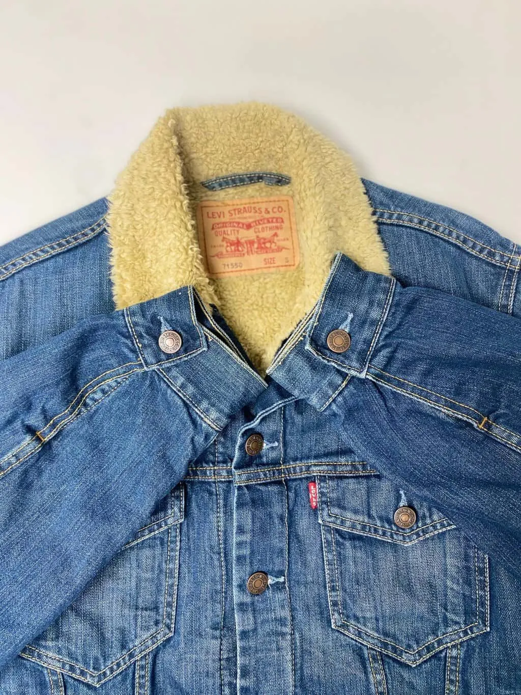 Men’s vintage Levis 71550 sherpa denim jacket – Small / Medium