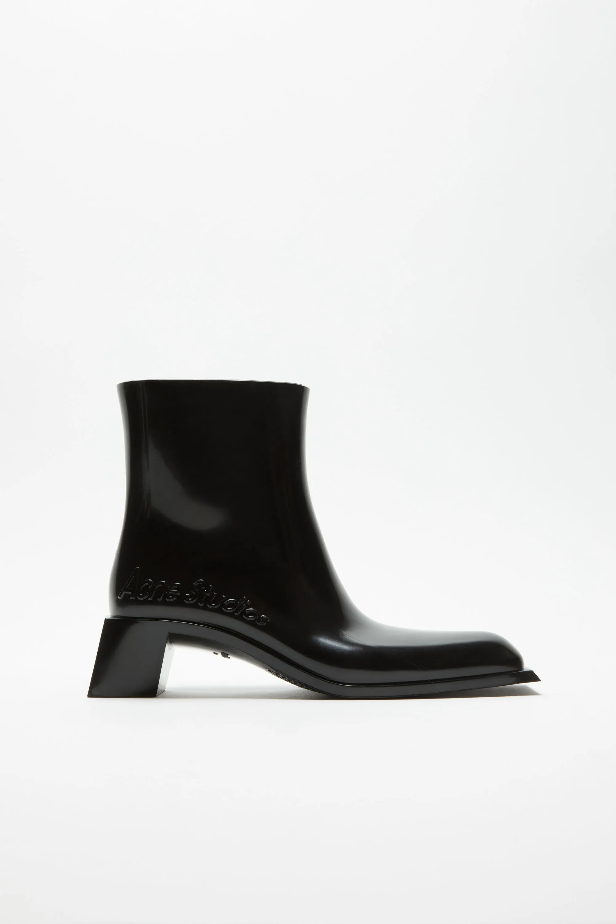 Rubber ankle boots