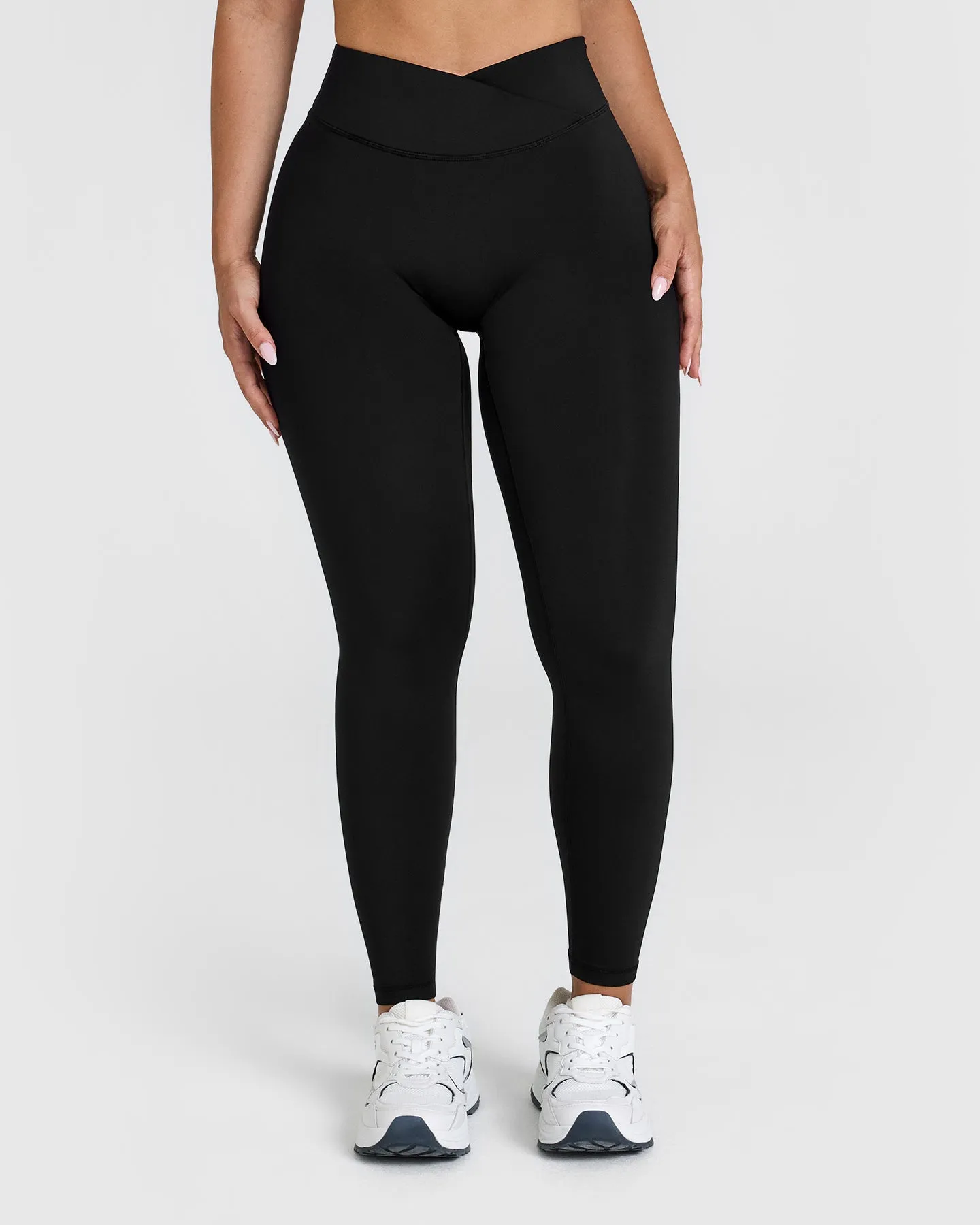 Unified Wrap Leggings White Logo | Black